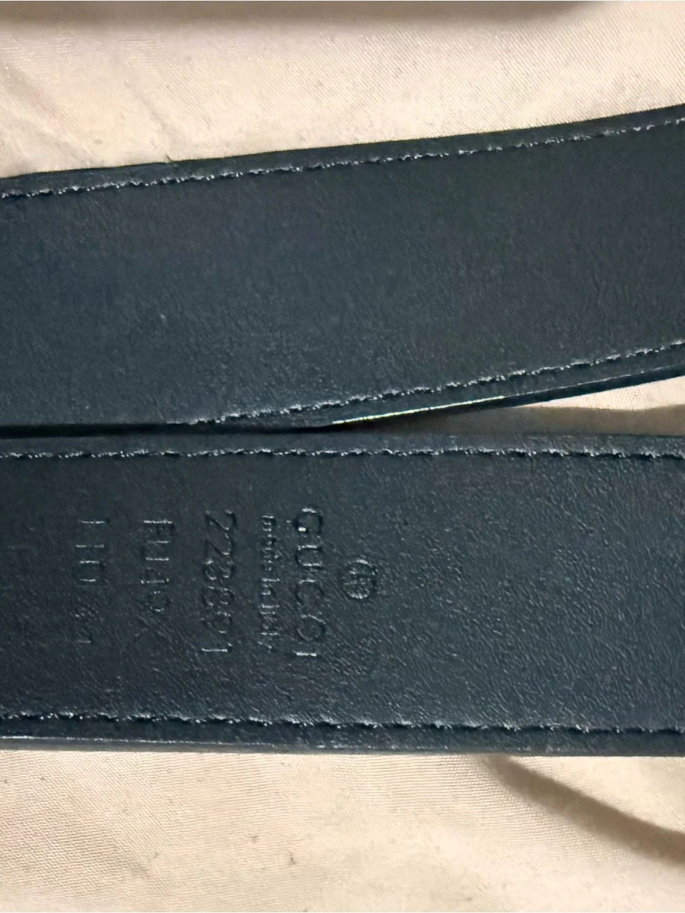 Gucci classic leather